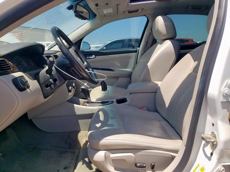  CHEVROLET IMPALA 2012 Biały