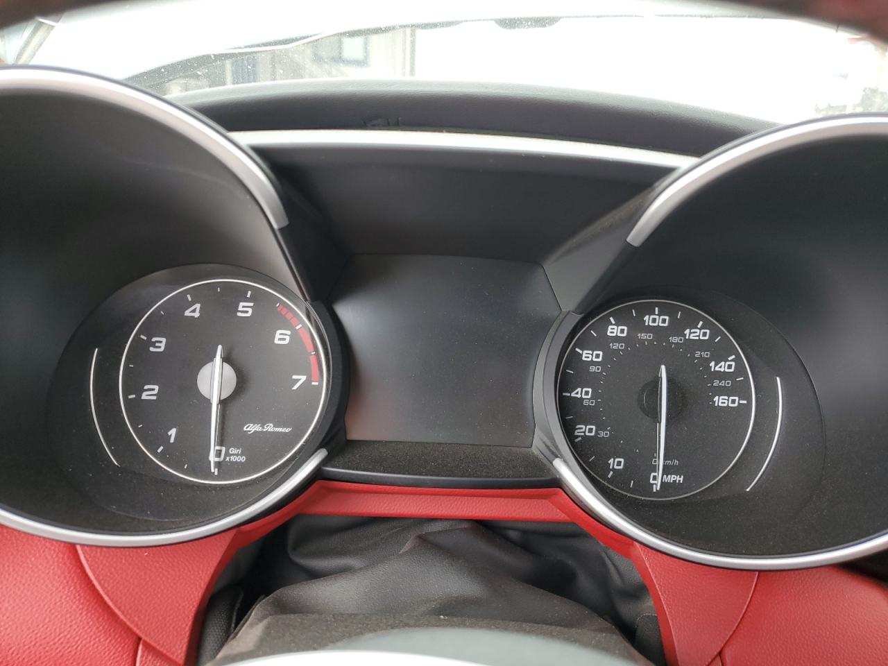 ALFA ROMEO GIULIA 2021 VIN ZARFAMBN6M7649893 zdjęcie 9