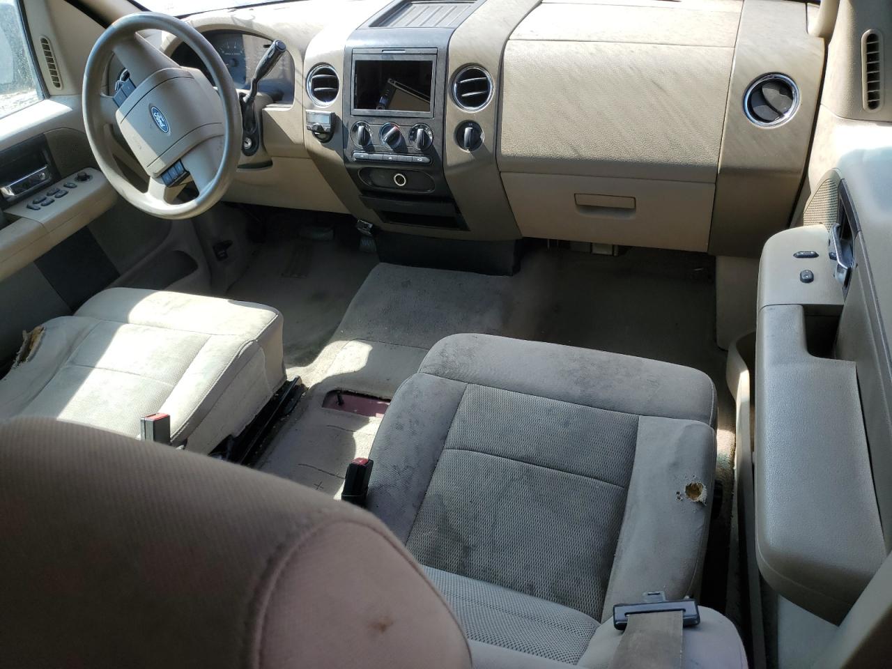 2004 Ford F150 VIN: 1FTRX12574KD09895 Lot: 60312275