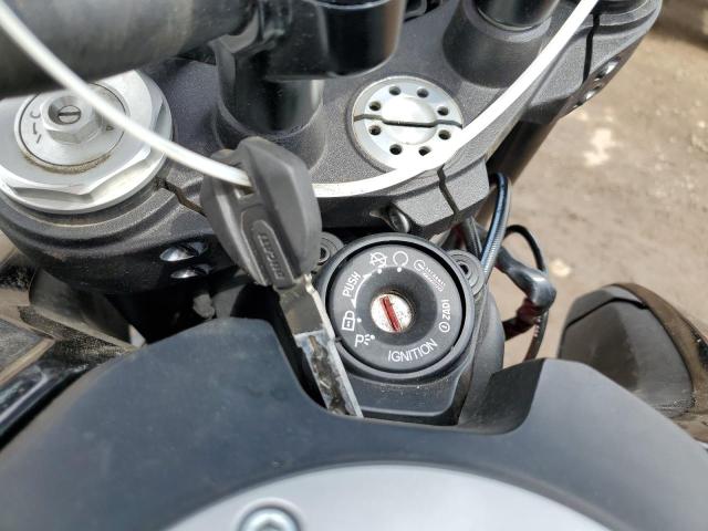 2019 DUCATI HYPERMOTARD 950  
