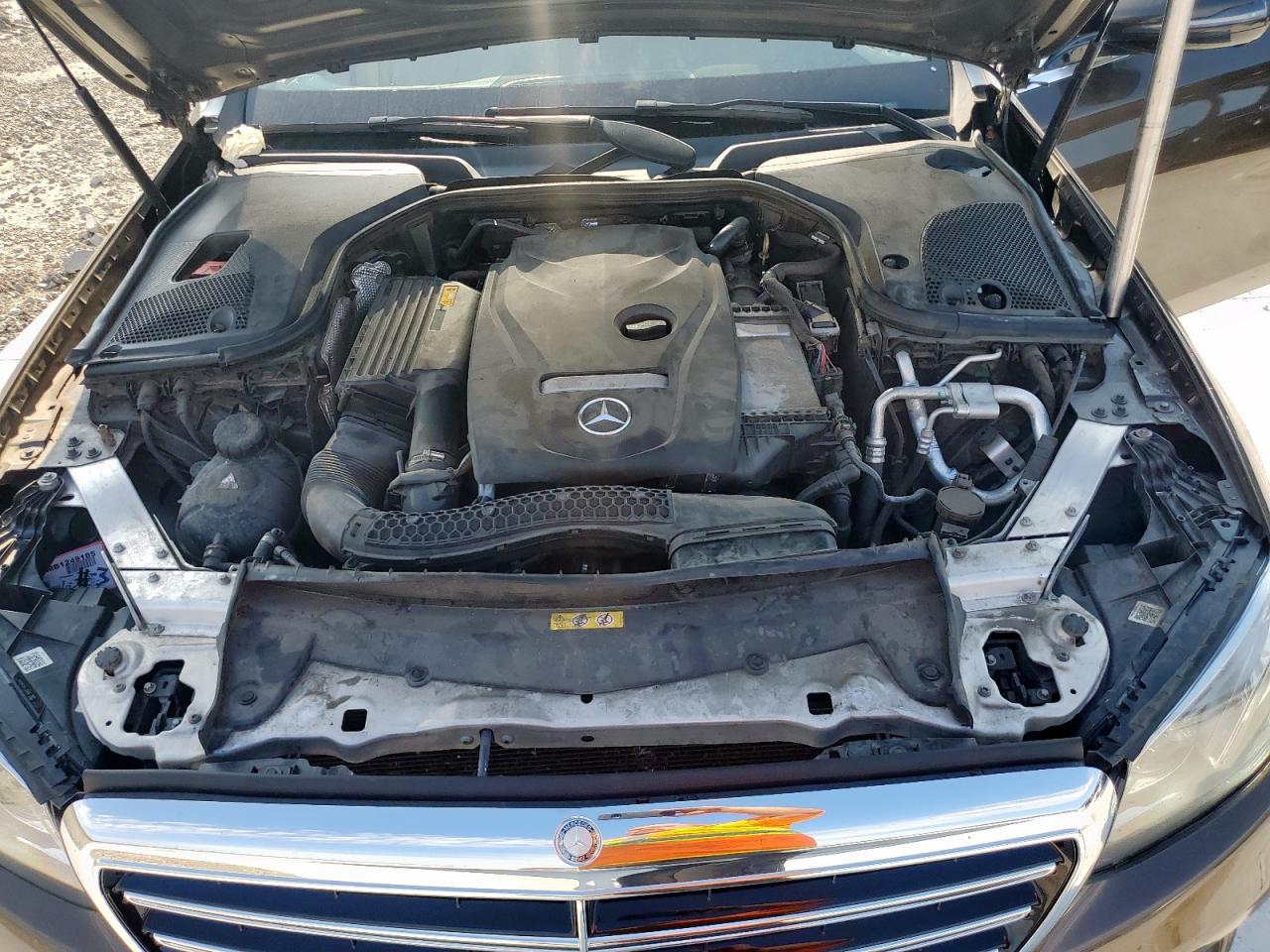 2018 Mercedes-Benz E 300 VIN: WDDZF4JB3JA312599 Lot: 60413375