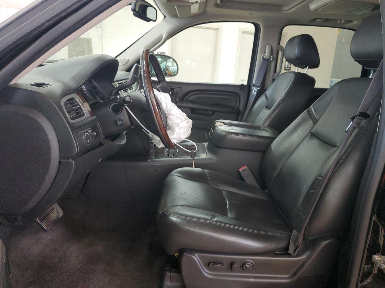 2013 GMC Yukon Denali VIN: 1GKS2EEFXDR317173 Lot: 62343645