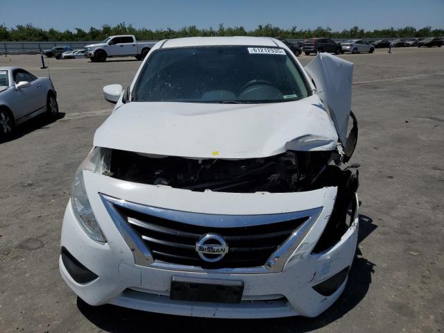  NISSAN VERSA 2017 White