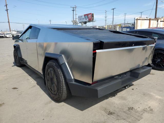  TESLA CYBERTRUCK 2024 Silver