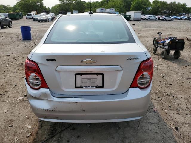  CHEVROLET SONIC 2015 Сріблястий