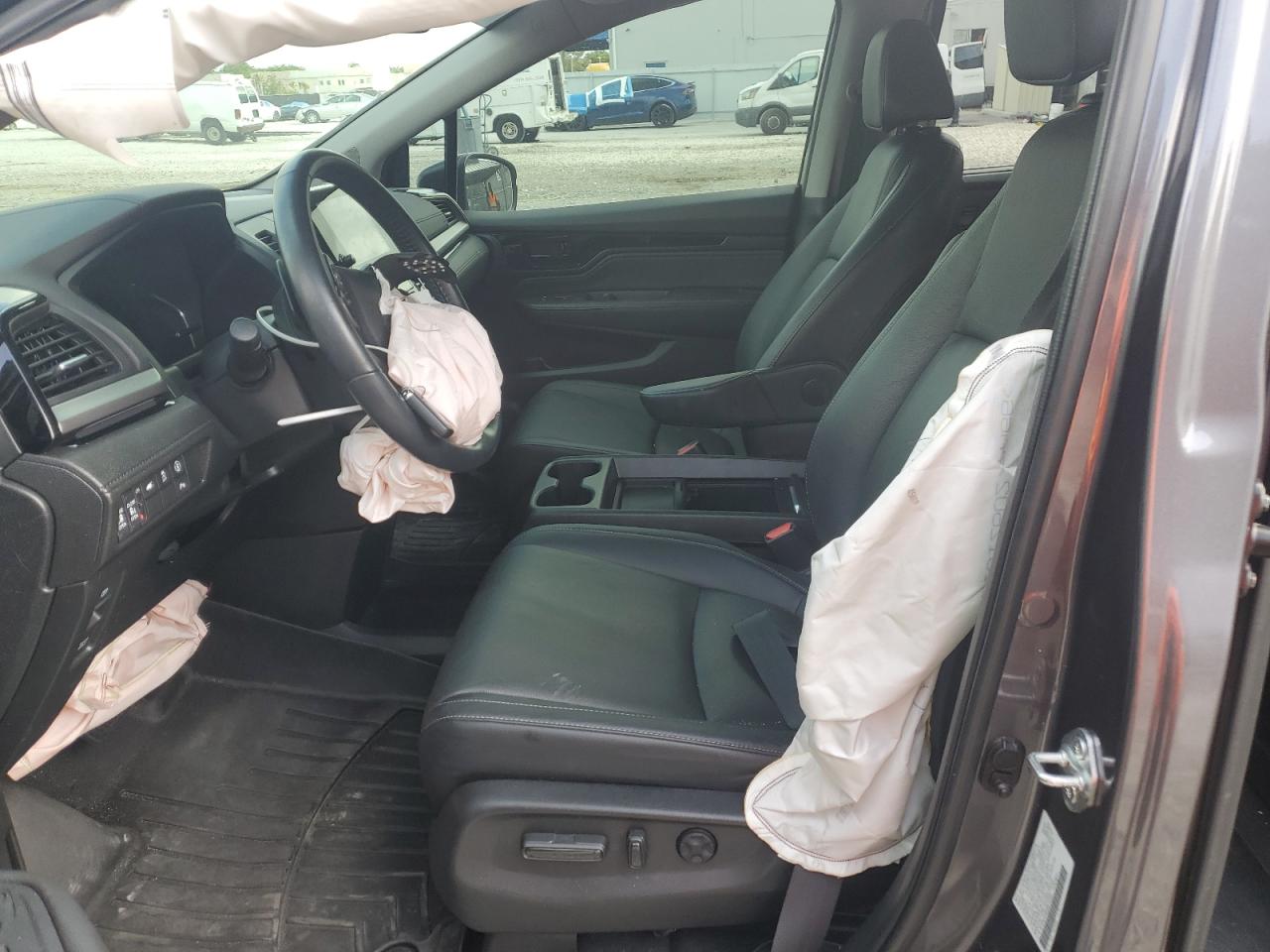 2022 Honda Odyssey Touring VIN: 5FNRL6H80NB018308 Lot: 62931325