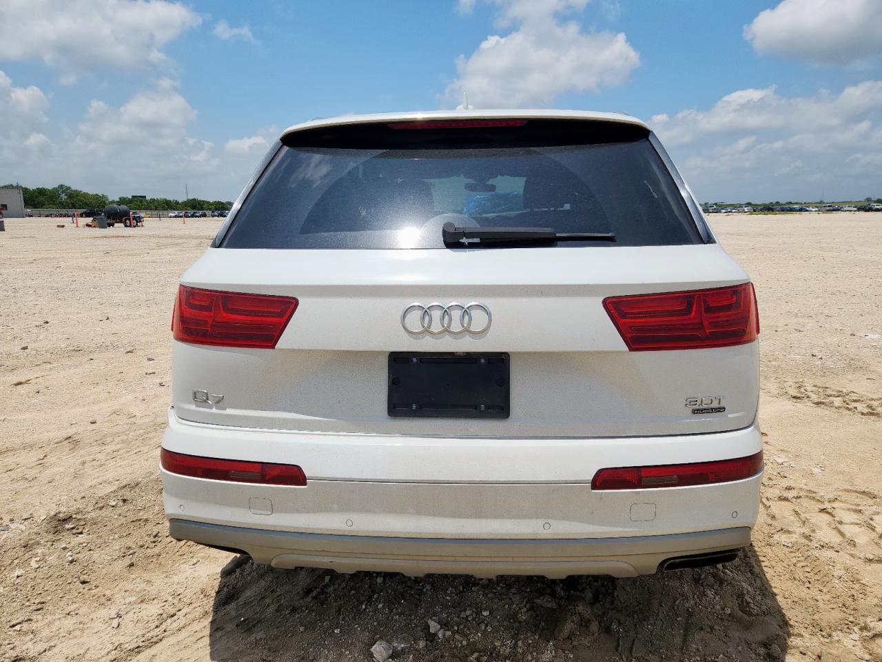 2017 Audi Q7 Prestige VIN: WA1VAAF74HD039914 Lot: 60915225