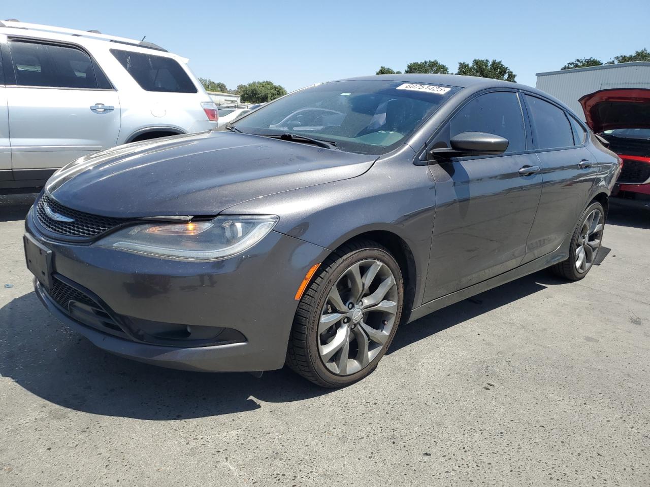 Sacramento, CA에서 판매 중인 2015 Chrysler 200 S - Rear End