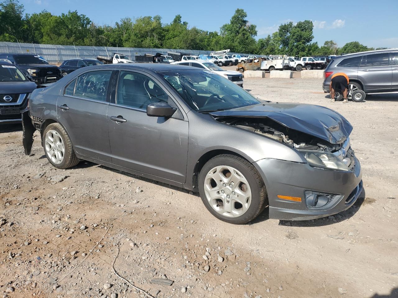 FORD FUSION 2010 VIN 3FAHP0HA5AR143528 photo 4