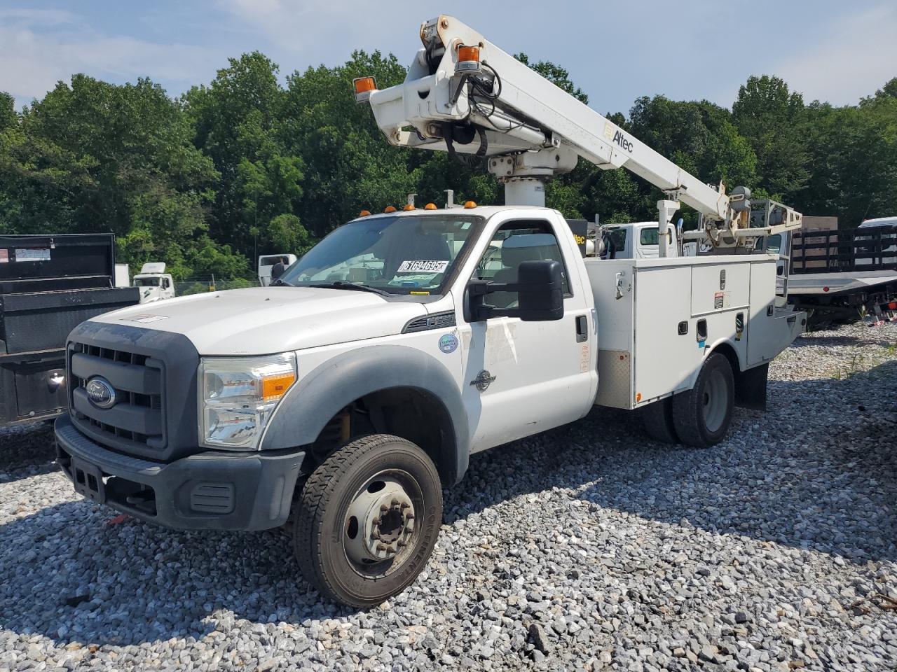 2014 Ford F550 Super Duty white null diesel 1FDUF5GT6EEB30688 photo #1