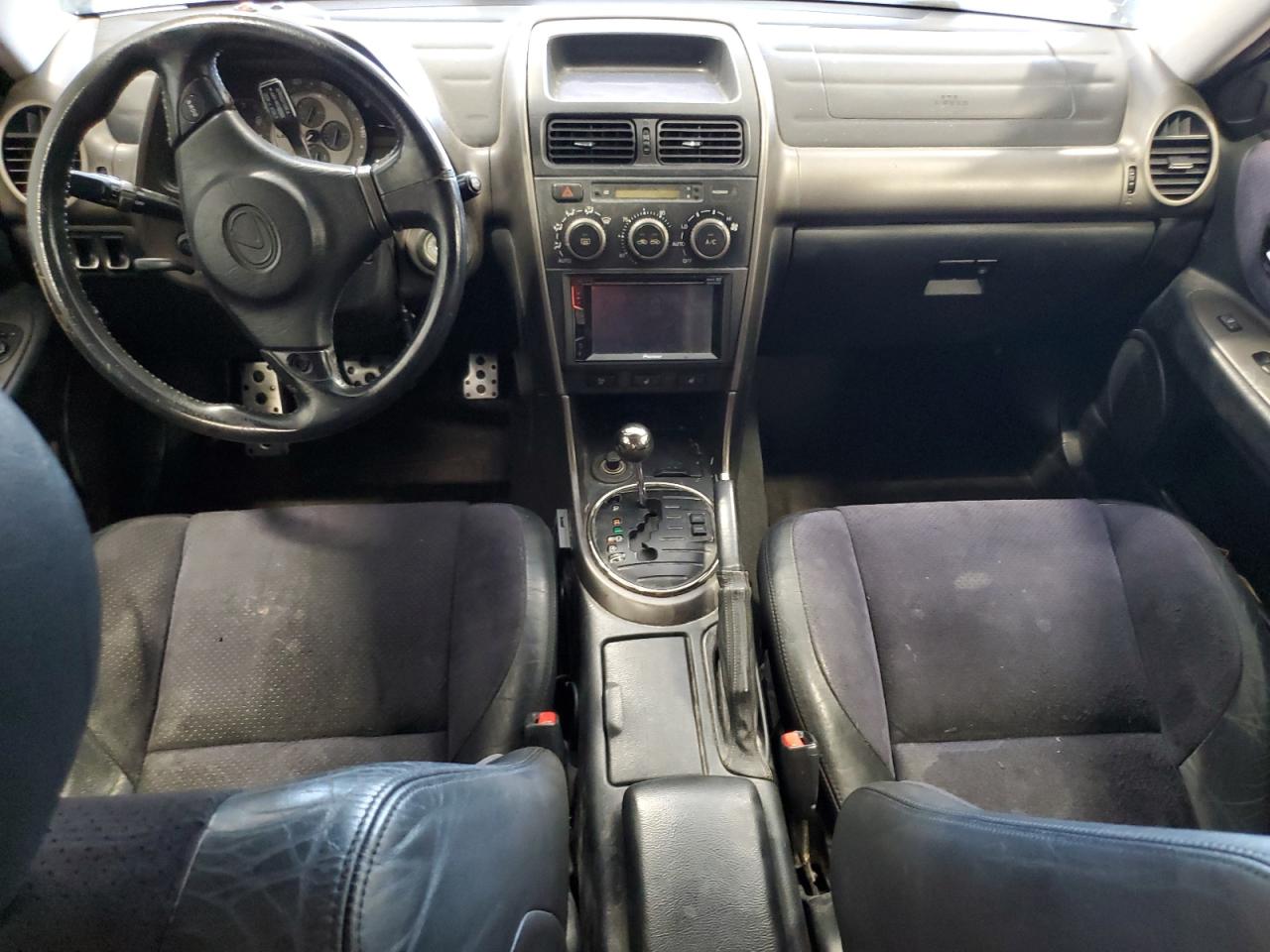 2001 Lexus Is 300 VIN: JTHBD182110020170 Lot: 61639145