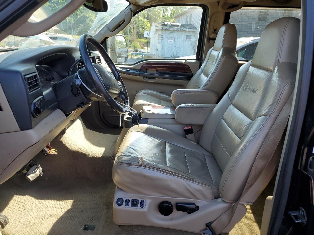 2005 Ford Excursion Limited VIN: 1FMNU43S95EC42385 Lot: 61387265