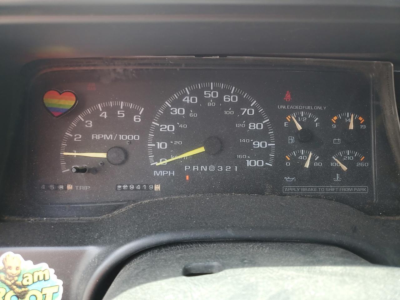 1997 Chevrolet Gmt-400 C1500 VIN: 2GCEC19W7V1112283 Lot: 60079655