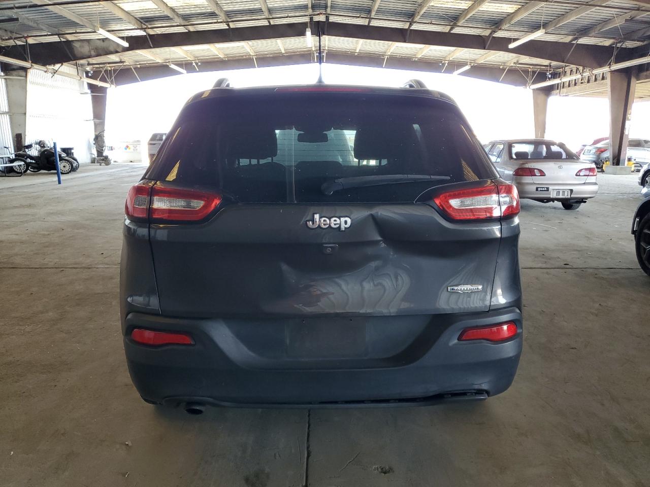 2016 Jeep Cherokee Latitude VIN: 1C4PJLCB1GW280786 Lot: 62599495