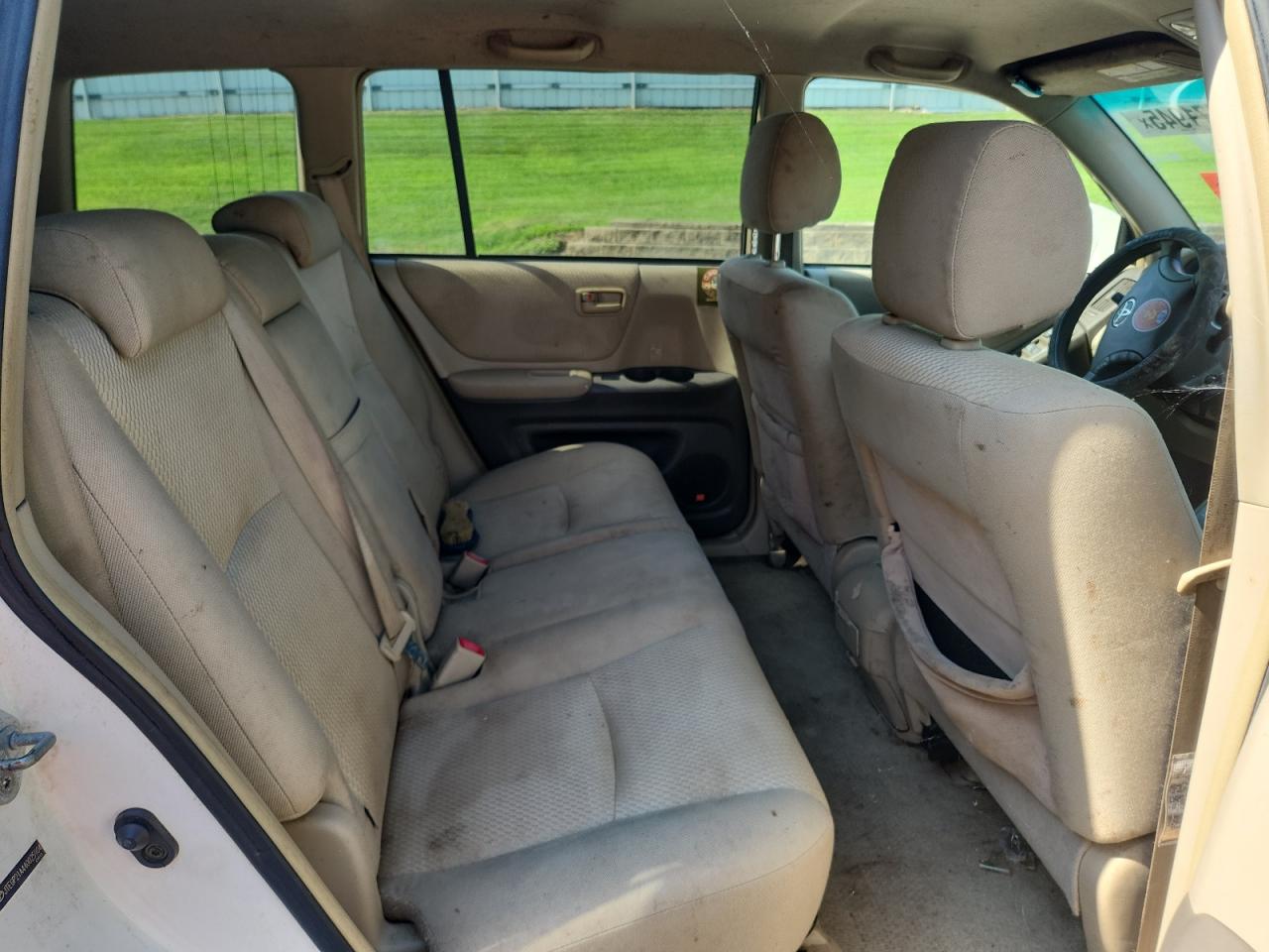 2010 Toyota Highlander Base VIN: JTEGP21A440025904 Lot: 62571945