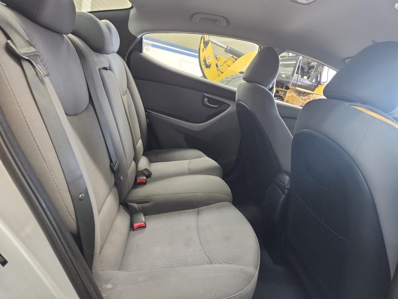 2016 Hyundai Elantra Se VIN: 5NPDH4AE3GH724127 Lot: 58945175