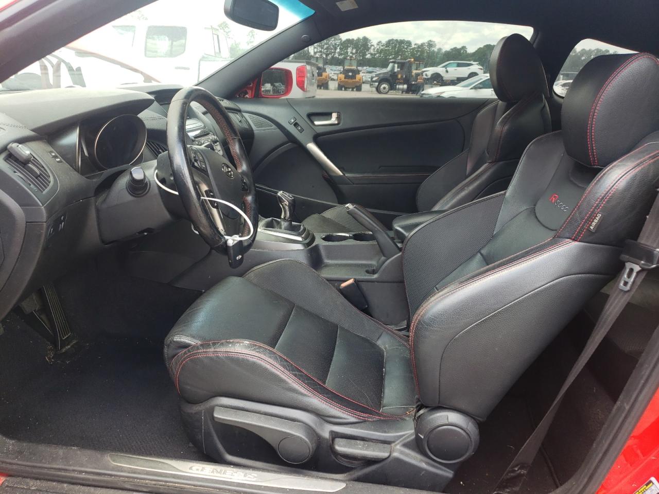 2015 Hyundai Genesis Coupe 3.8L VIN: KMHHU6KJ8FU129827 Lot: 60259865