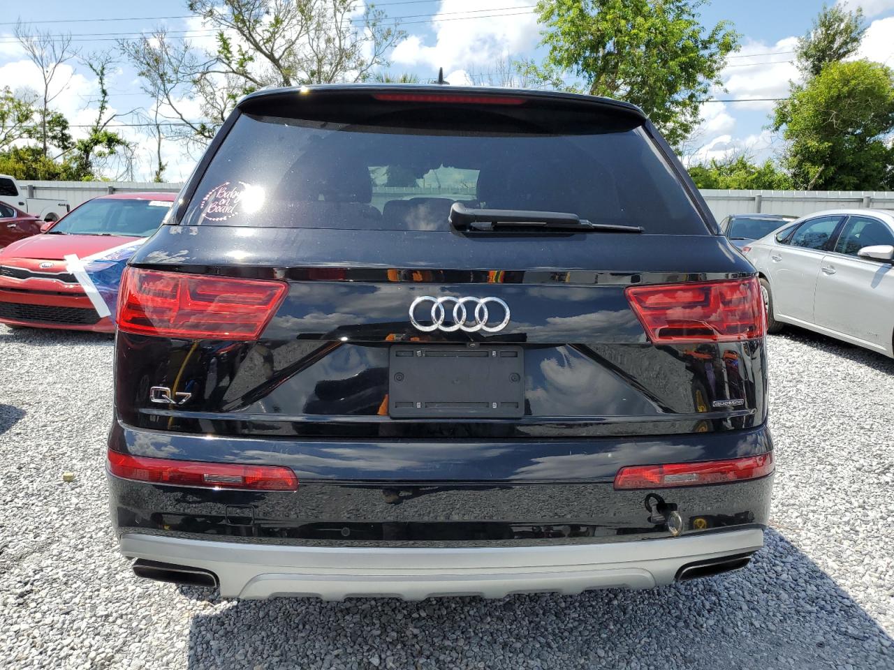 2017 Audi Q7 Premium Plus VIN: WA1LHAF73HD053371 Lot: 61933675