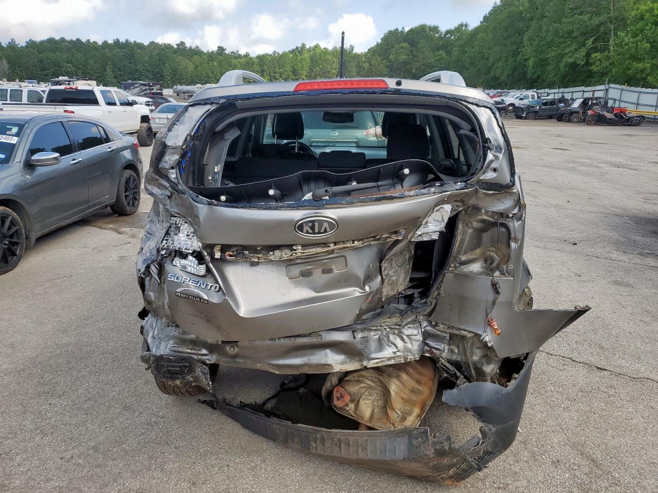 2012 Kia Sorento Base VIN: 5XYKT3A65CG302435 Lot: 61595495