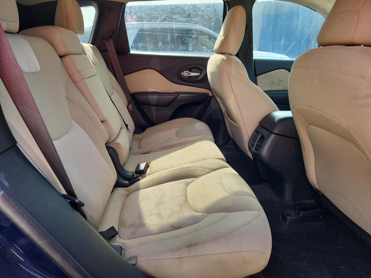 2016 Jeep Cherokee Sport VIN: 1C4PJMAB4GW337362 Lot: 61729415