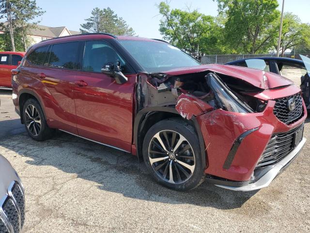 TOYOTA HIGHLANDER 2022 Красный