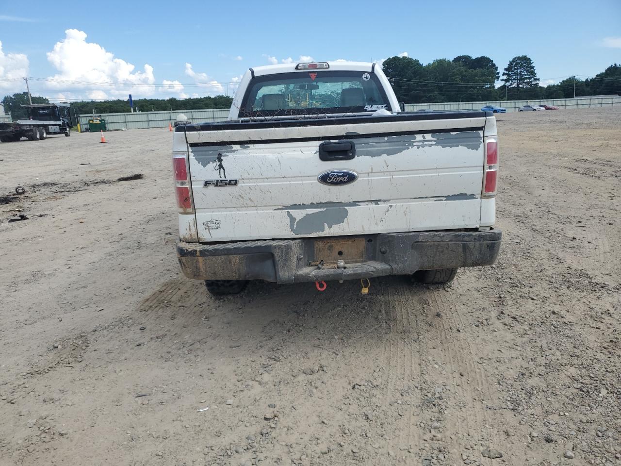 2009 Ford F150 VIN: 1FTRF12819KB32135 Lot: 62860825