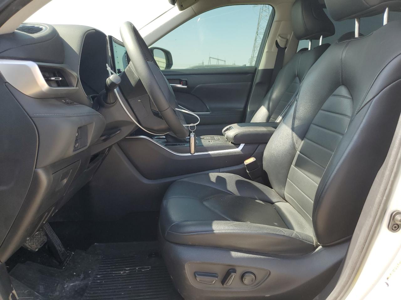 2021 Toyota Highlander Xle VIN: 5TDHZRAH7MS530843 Lot: 62640575