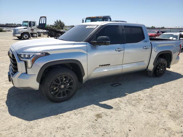 TOYOTA TUNDRA CRE 2025