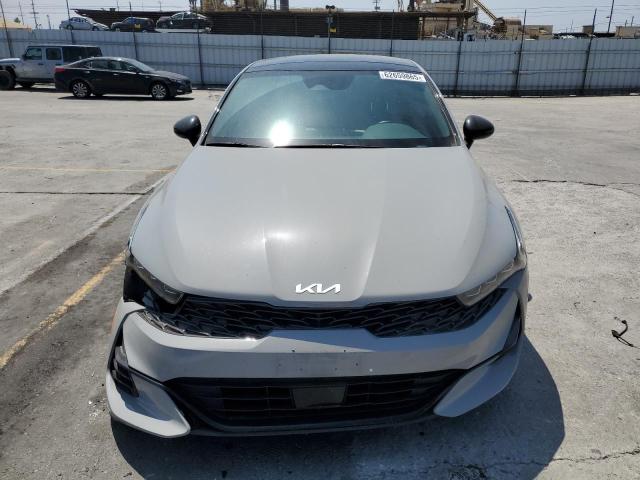  KIA K5 2022 Серый