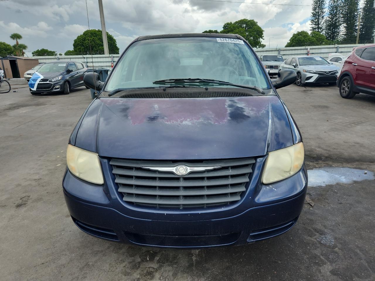 CHRYSLER MINIVAN 2006 VIN 1A4GP45RX6B610472 фото 5