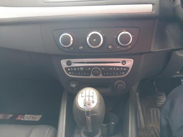 2010 RENAULT MEGANE DYN