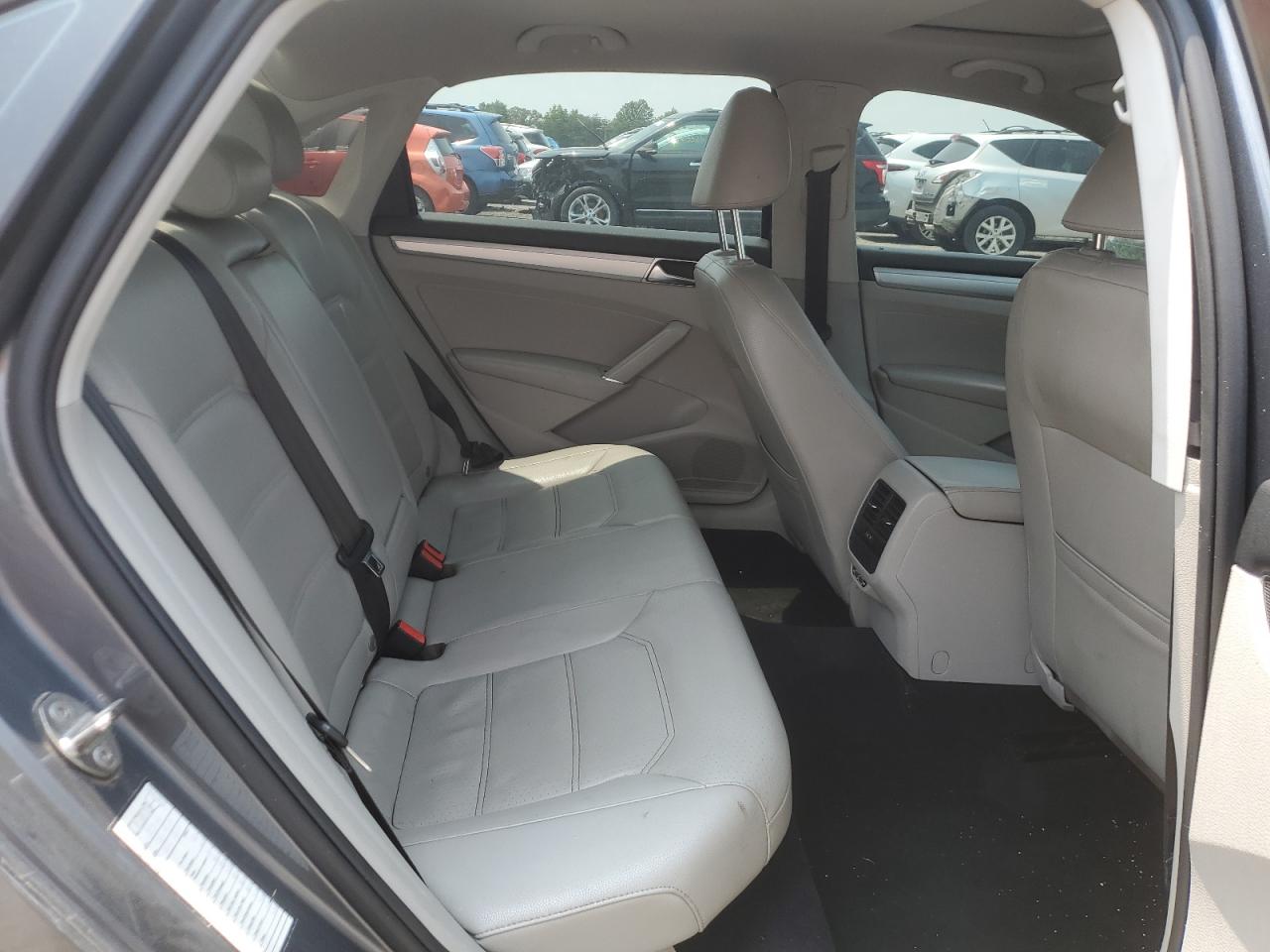 2019 Volkswagen Passat Wolfsburg VIN: 1VWLA7A39KC008821 Lot: 60417235