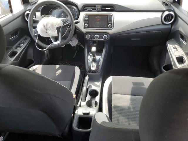  NISSAN VERSA 2021 Granatowy
