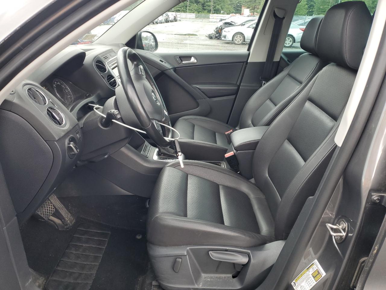 2014 Volkswagen Tiguan S VIN: WVGBV3AX3EW546315 Lot: 62317865