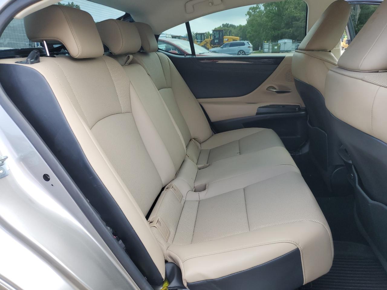 2021 Lexus Es 350 Base VIN: 58ADZ1B18MU104015 Lot: 60987475