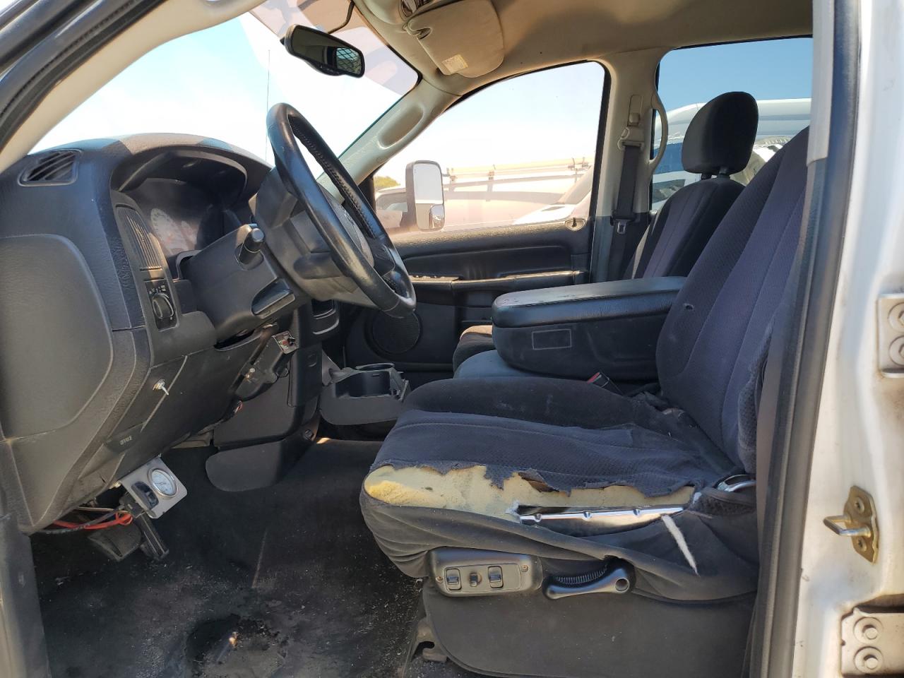 2004 Dodge Ram 3500 St VIN: 3D7MA48654G138977 Lot: 62750065
