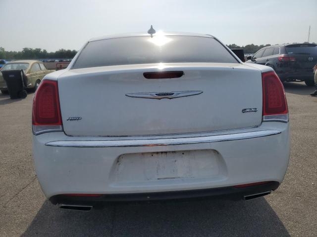  CHRYSLER 300 2019 Biały