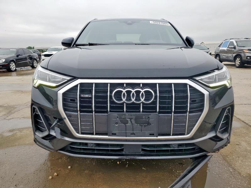  AUDI Q3 2020 Черный