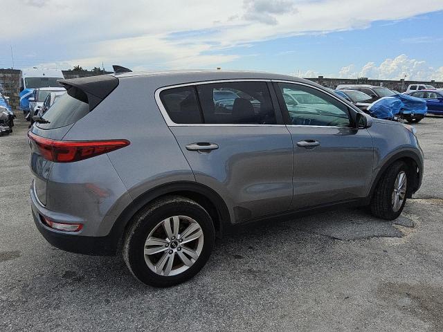 KIA SPORTAGE 2018 Srebrny