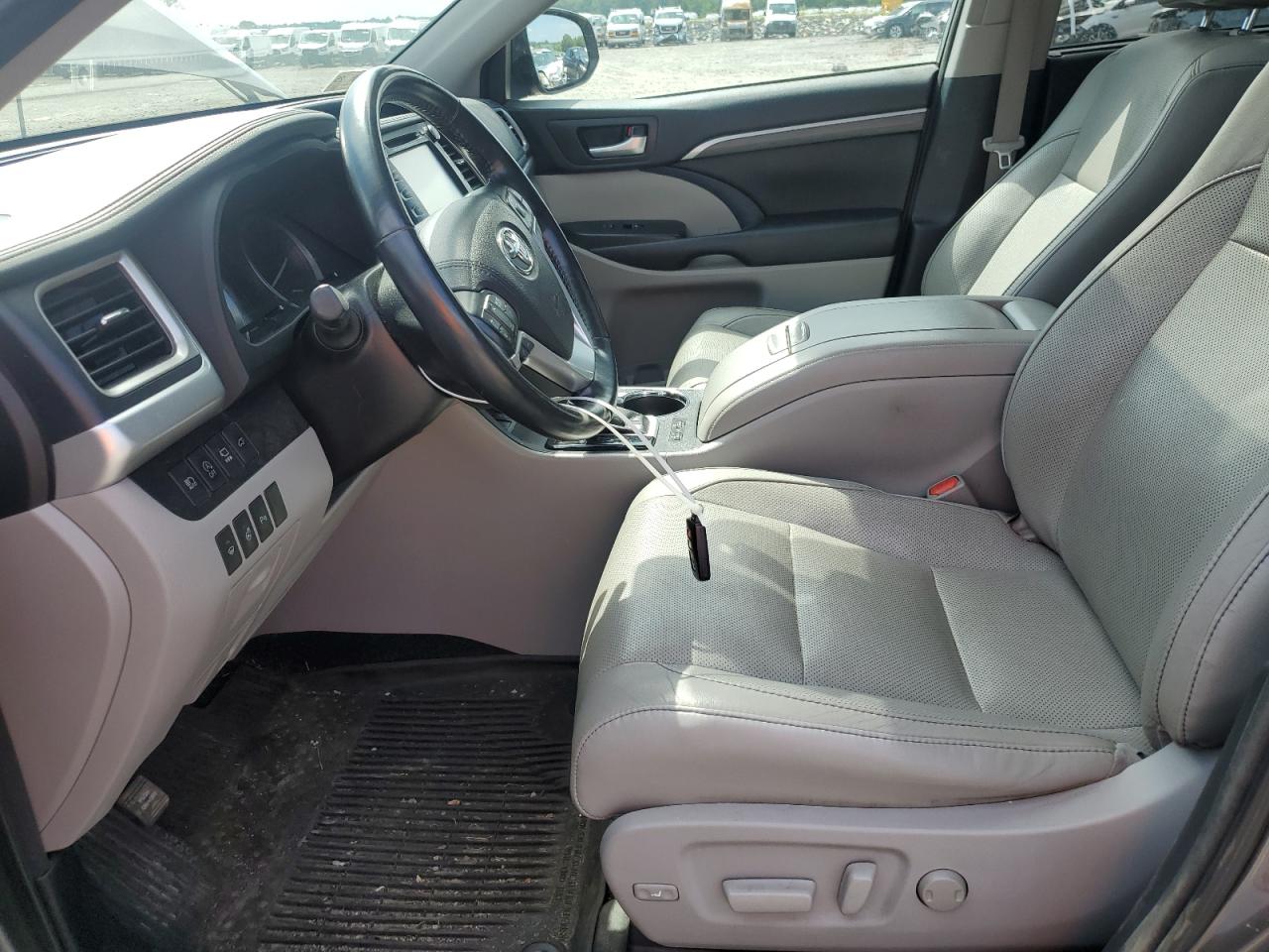 2017 Toyota Highlander Limited VIN: 5TDDZRFH9HS418364 Lot: 62901335