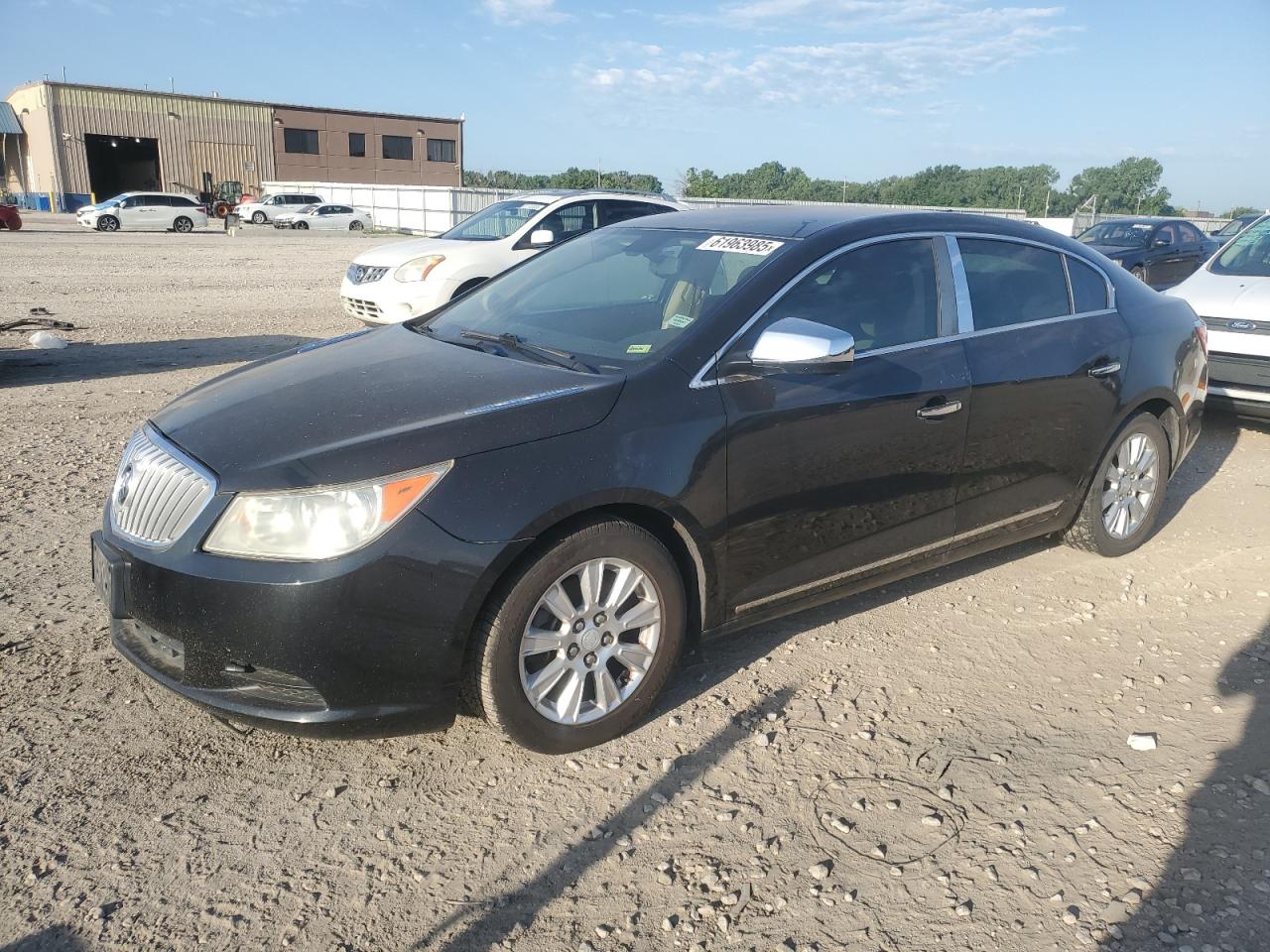2010 Buick Lacrosse Cx for Sale in Kansas City, KS - Minor Dent/Scratches