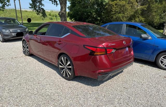  NISSAN ALTIMA 2022 Red