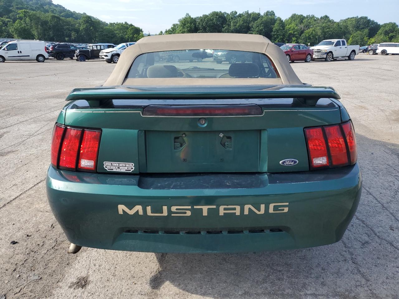 2001 Ford Mustang VIN: 1FAFP44481F212921 Lot: 62666035