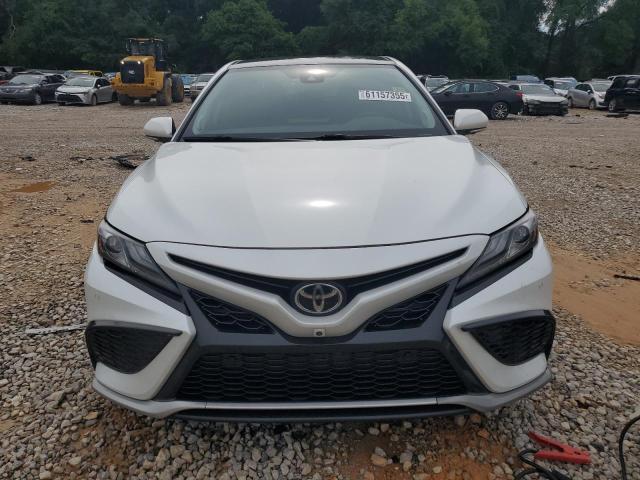  TOYOTA CAMRY 2021 Biały