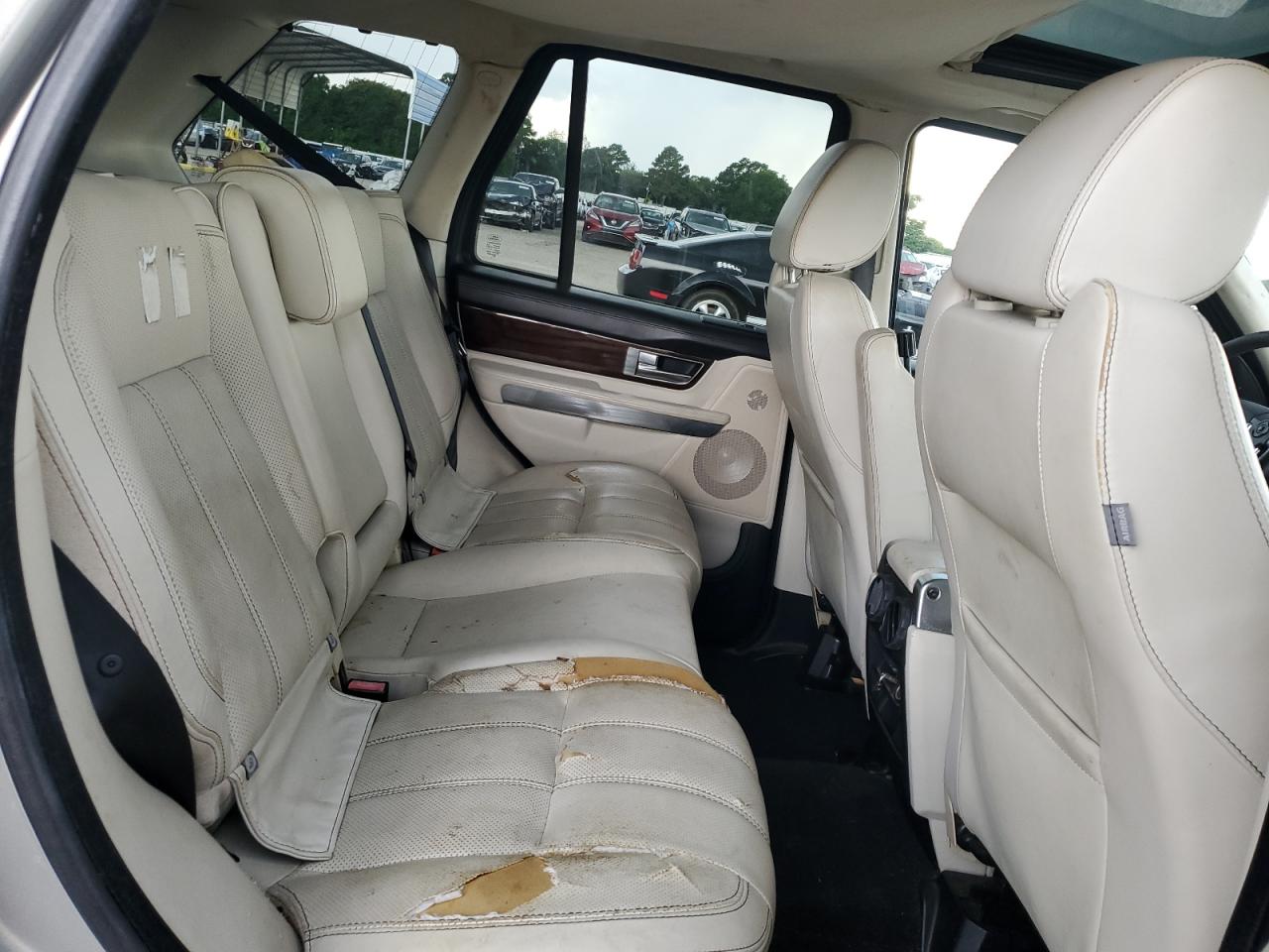 2011 Land Rover Range Rover Sport Lux VIN: SALSK2D42BA283258 Lot: 60819105