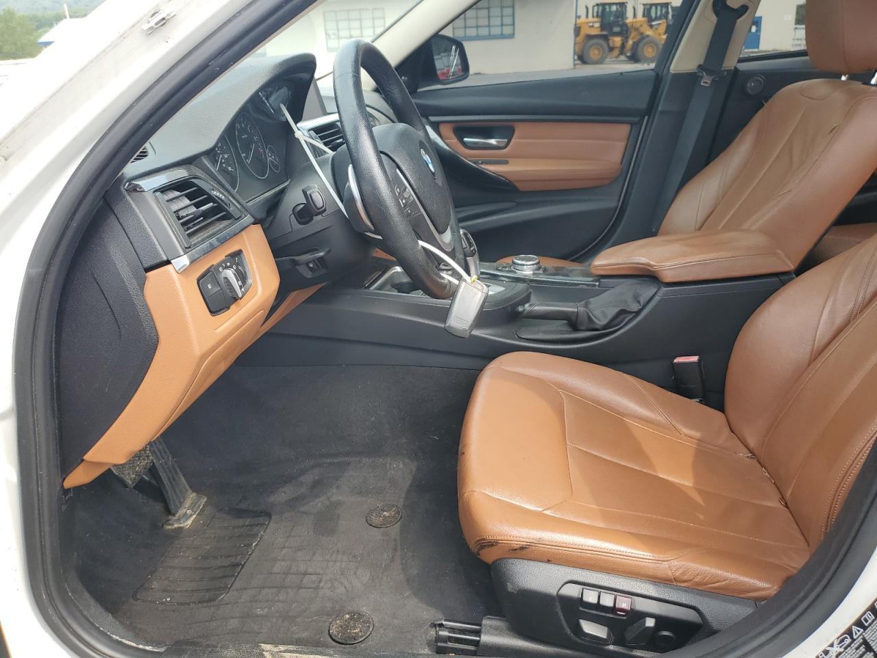 2014 BMW 335 Xi VIN: WBA3B9G51ENR91570 Lot: 63038605