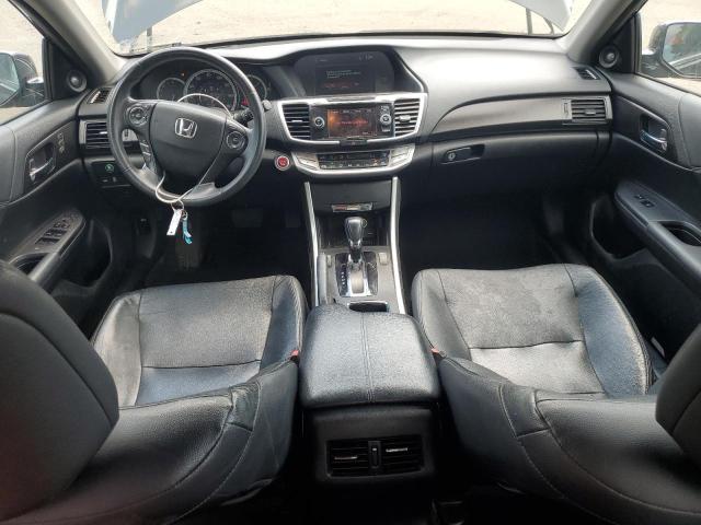 Sedans HONDA ACCORD 2015 Czarny