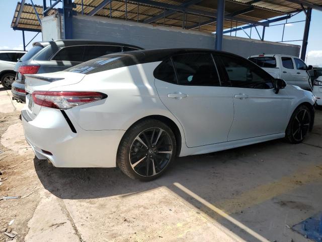  TOYOTA CAMRY 2018 Білий