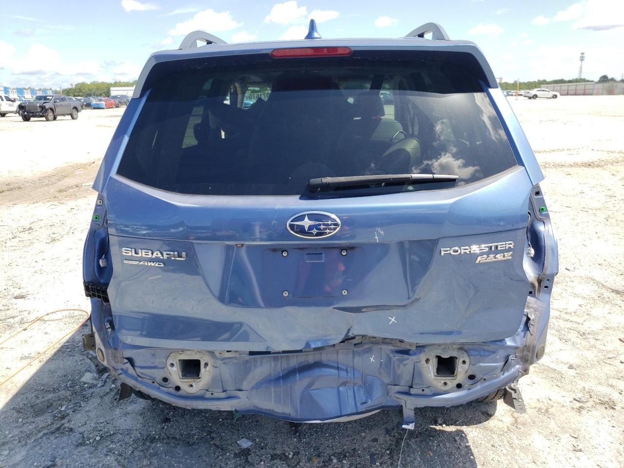 2017 Subaru Forester 2.5I Premium VIN: JF2SJAEC2HH806032 Lot: 61071675
