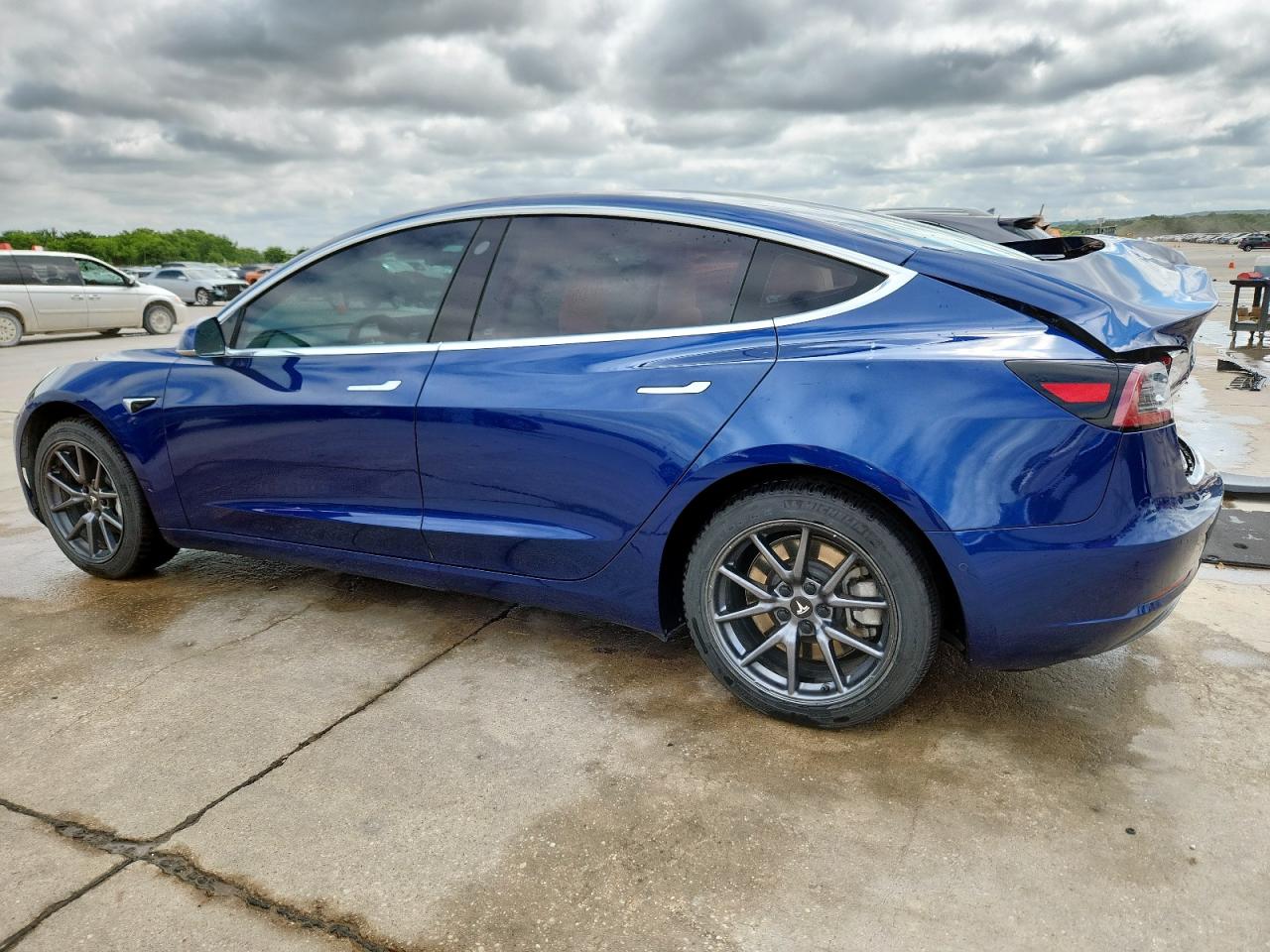TESLA MODEL 3 2019 VIN 5YJ3E1EA3KF444838 фото 2